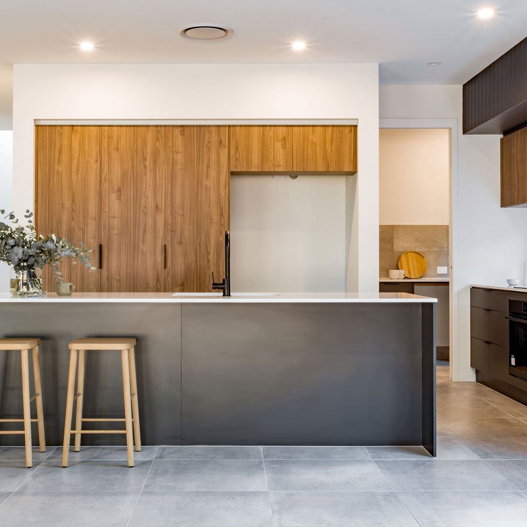 Modern Style Kitchen with Black Island Backing
